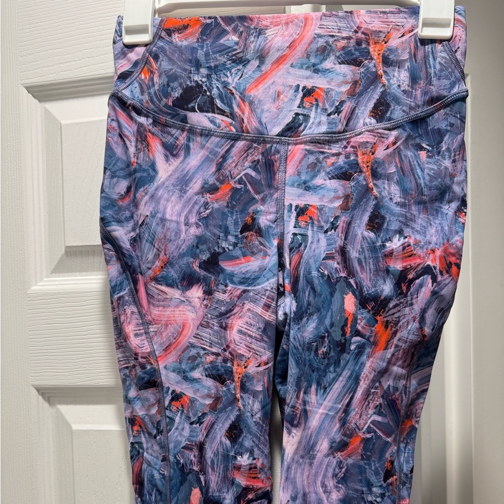 Lululemon Base Pace 25” legging - size 6